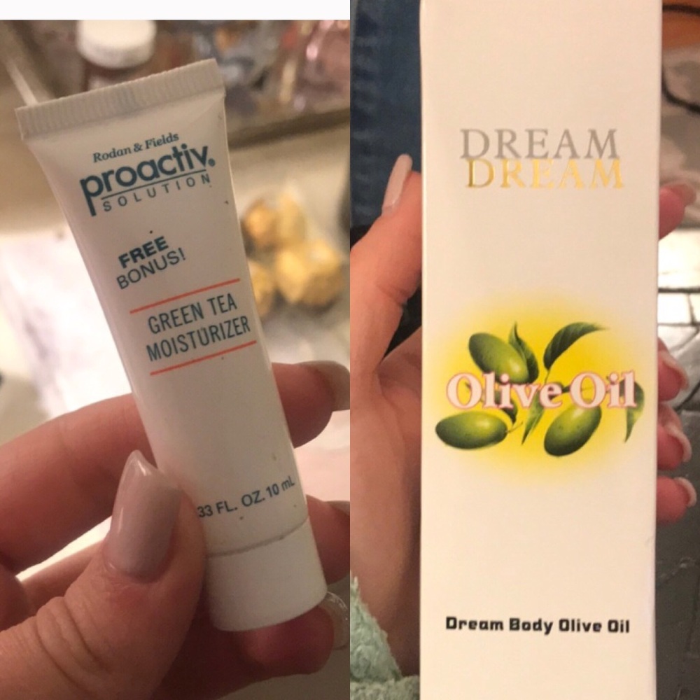 Lotion and proactiv bundle